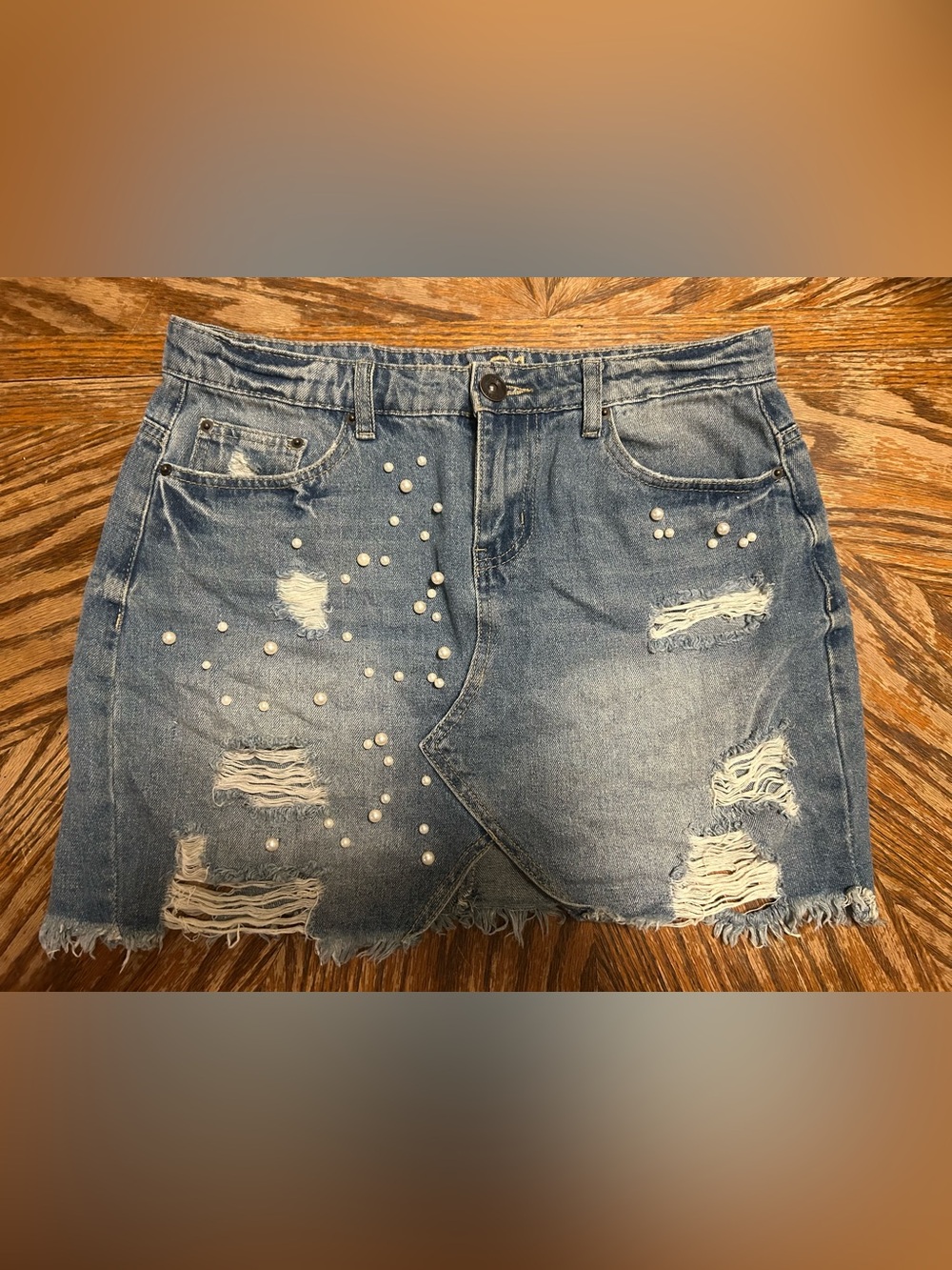 Rue21 Pearl Embellished Distressed Denim Mini Skirt Size Medium